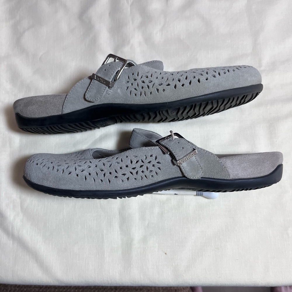 Vionic Gray Suede Perforated Mary Jane Clog Mules - Picture 5 of 7